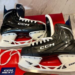 CCM Next Senior Hockey Skates - Size 8